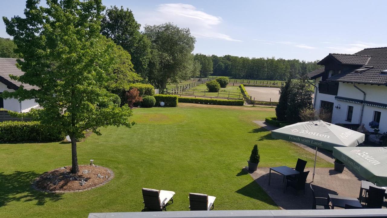 Landhotel Linden Am Venekotensee Niederkrüchten Kültér fotó