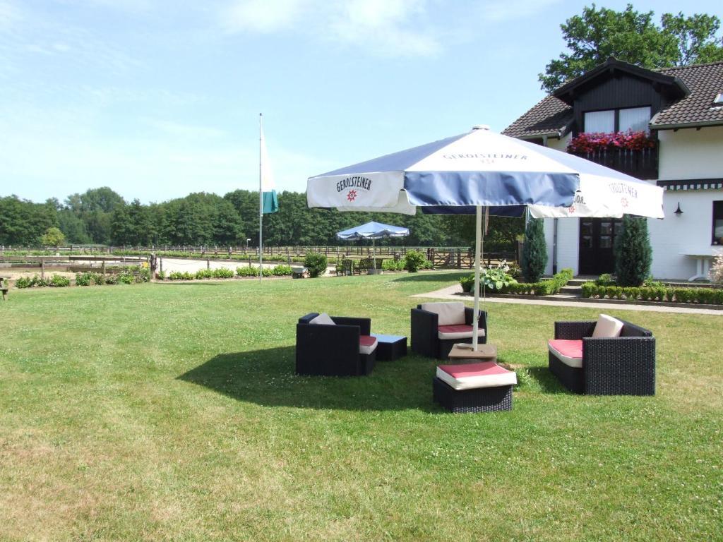 Landhotel Linden Am Venekotensee Niederkrüchten Kültér fotó